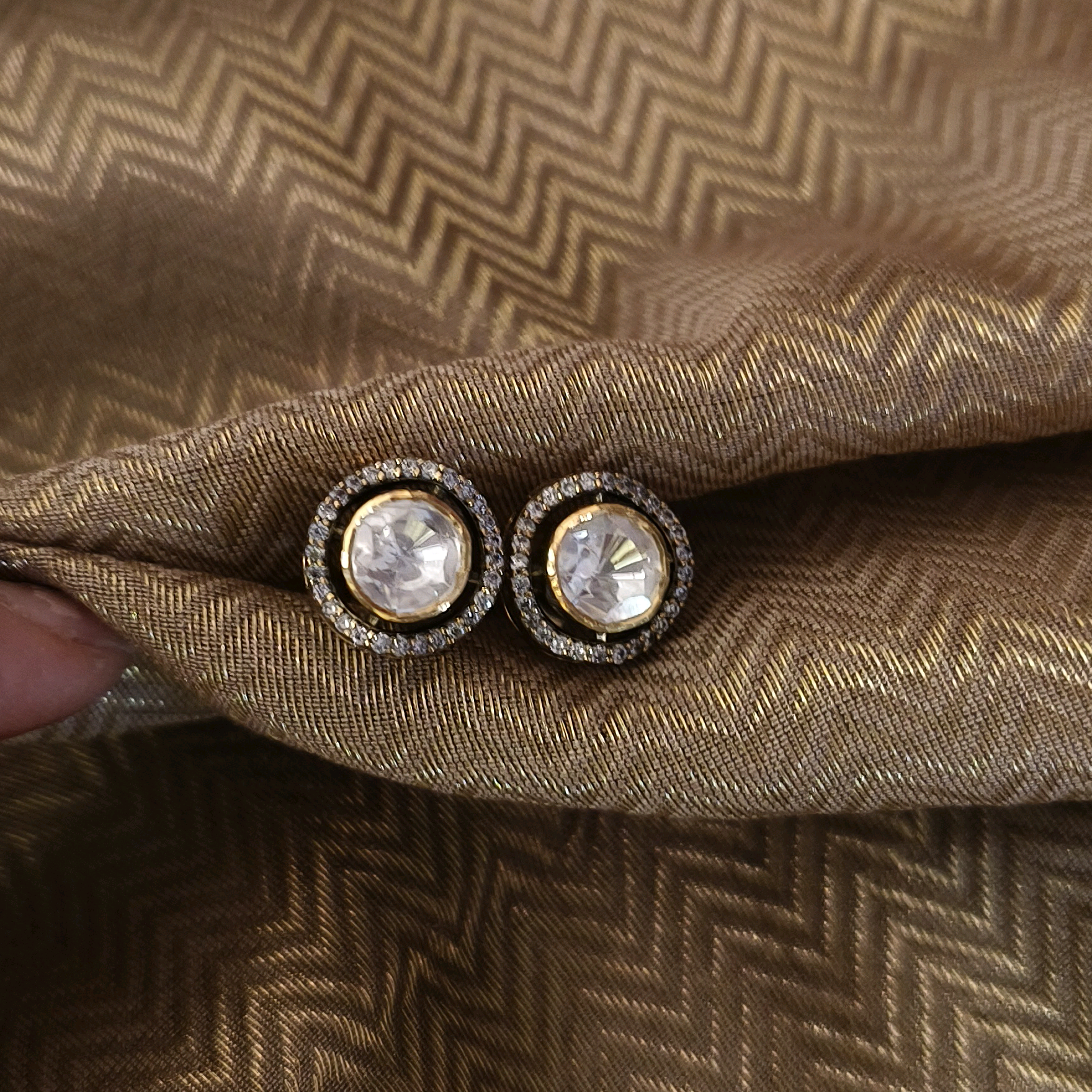 Nayaab Round Moissanite Studs